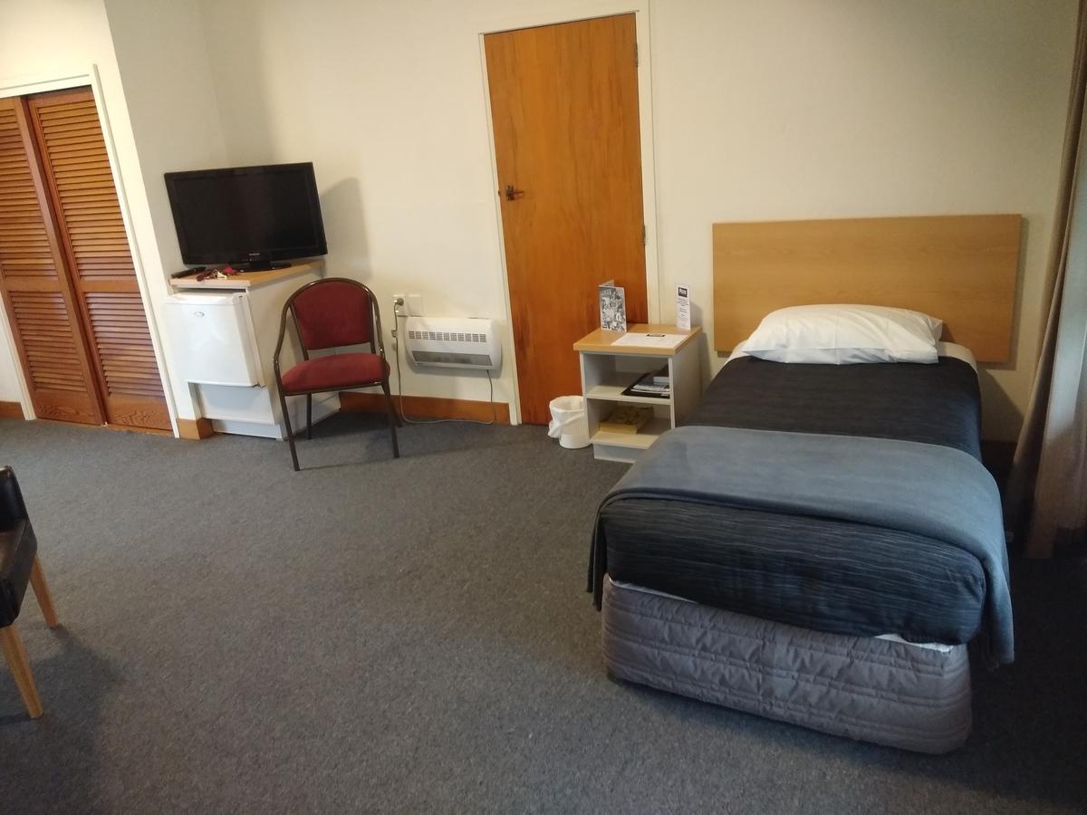 The Redwood Hotel Christchurch Buitenkant foto